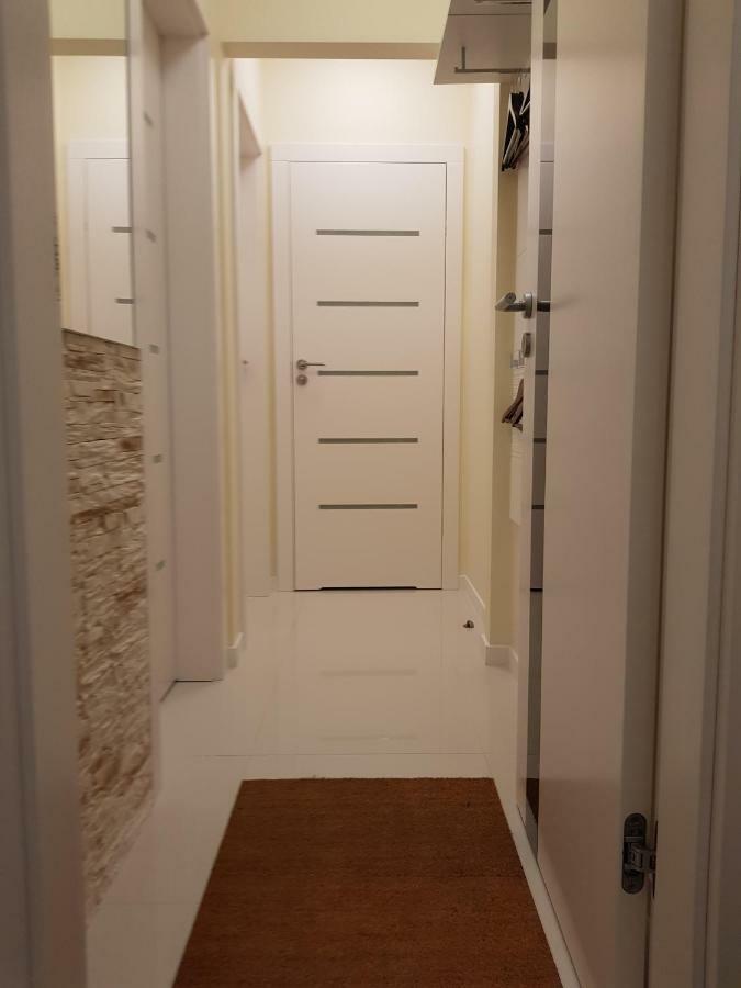 ורשה Apartamenty Dom Saski 10 Minut Od Centrum Warszawy מראה חיצוני תמונה